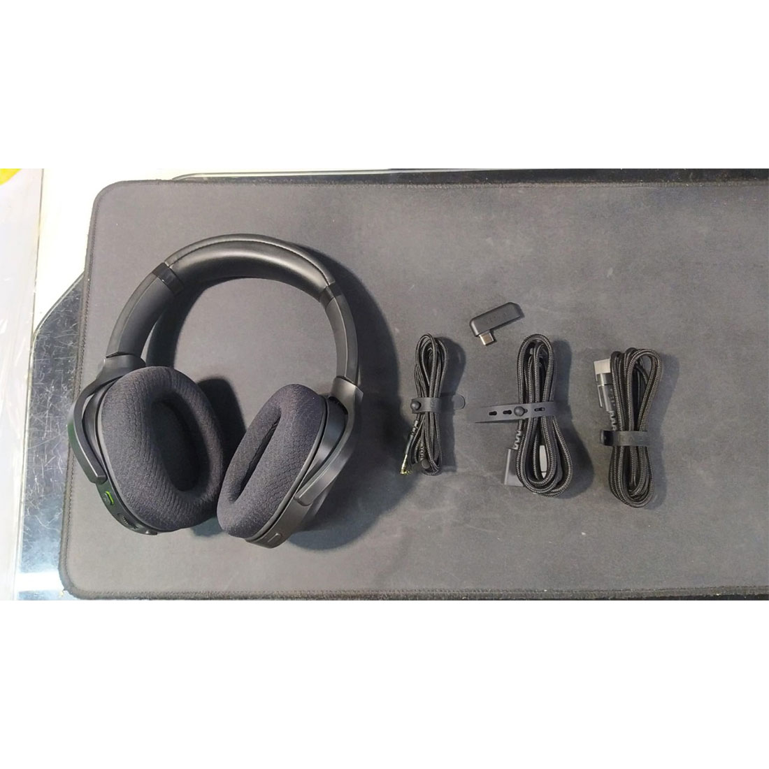 Гарнитура Razer Barracuda