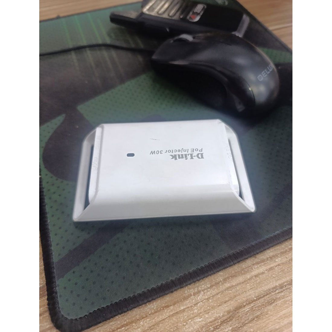 Гигабитный PoE-инжектор D-Link DPE-301GI/A1B