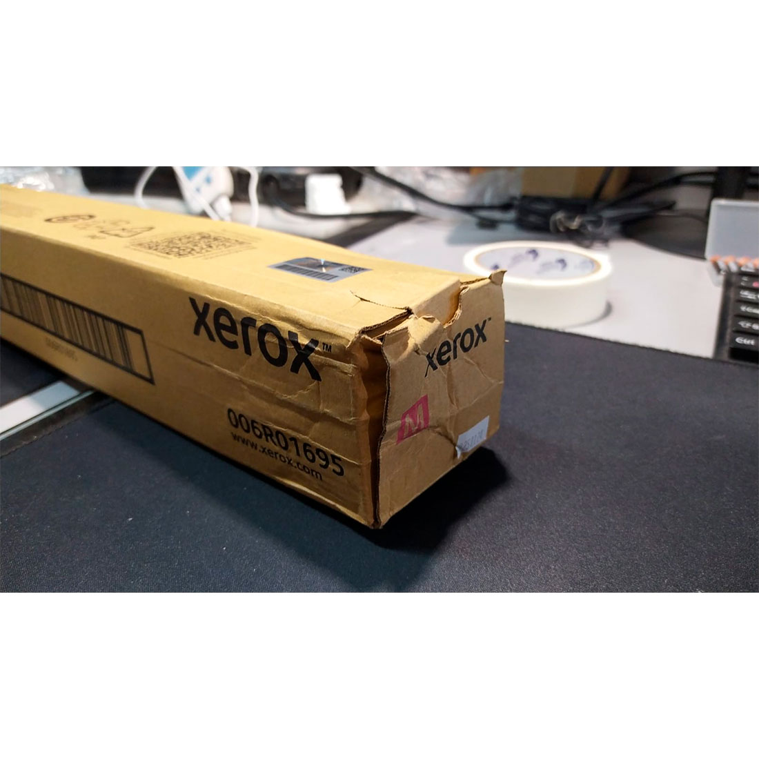 Тонер-картридж Xerox 006R01695 (малиновый)