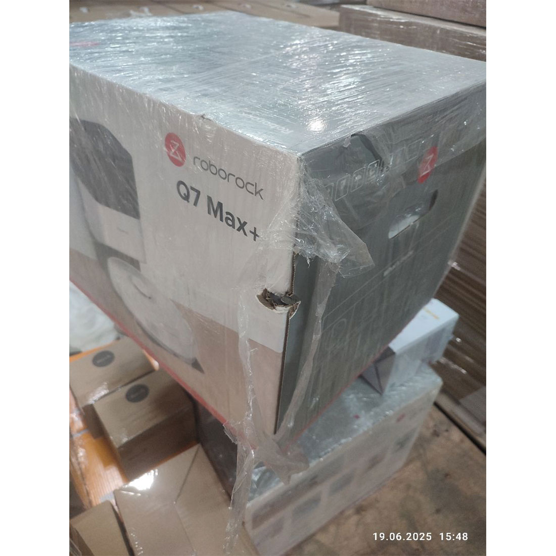 Робот-пылесос Roborock Q7 Max+ с зарядным устройством и автовыгр. мусора (AED03HRR/AED04HRR) Белый