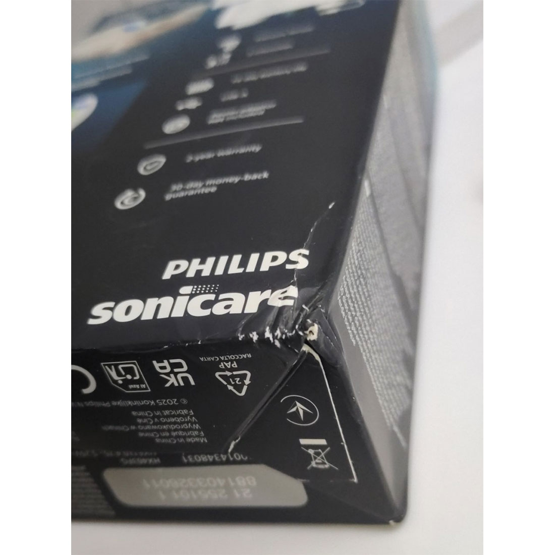 Электрическая зубная щетка Philips Sonicare 3100 HX4033/26