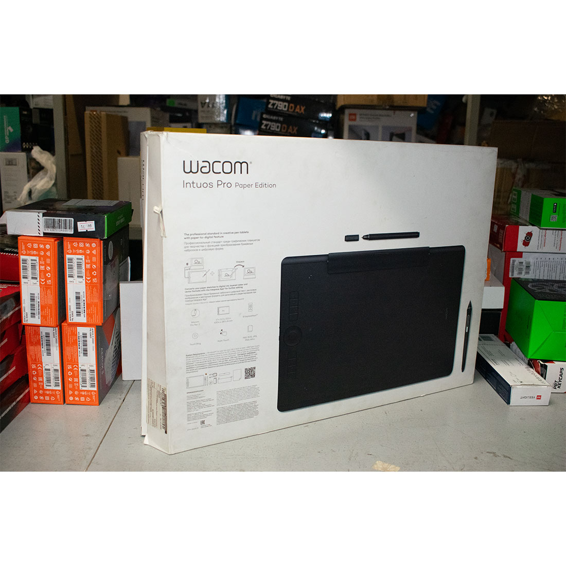 Графический планшет Wacom Intuos Pro Large Paper Edition R/N (PTH-860P-N) Чёрный